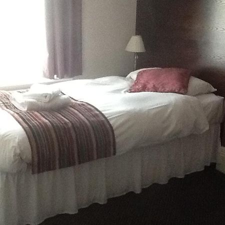 The Duke Of Wellington Wetherspoon Hotel Minehead Kültér fotó